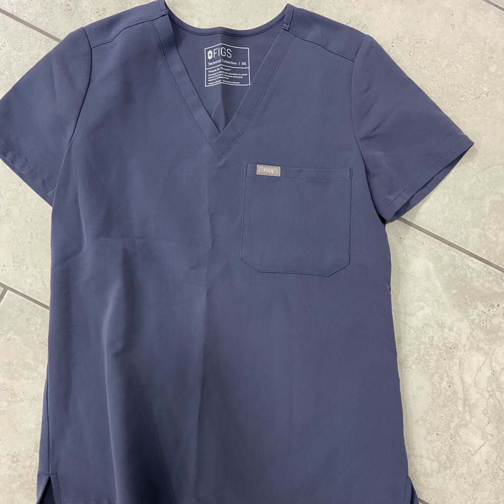 Figs Space Navy scrub Top